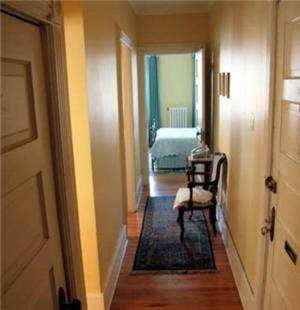 La Boheme Restaurant & B&B Edmonton Room photo